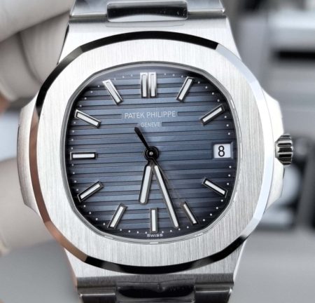 3K Factory Replica Watches Patek Philippe Nautilus 5711/1A 010