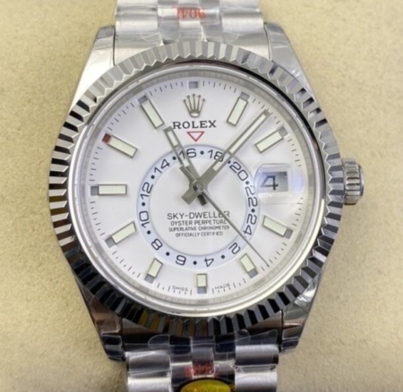 Noob Factory Rolex Sky Dweller M326934-0002 Replica