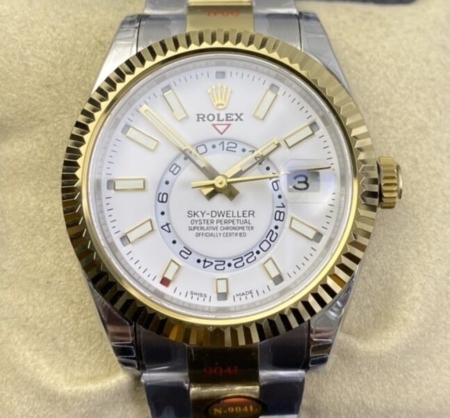 Noob Factory Rolex Sky Dweller M326933-0009 Replica