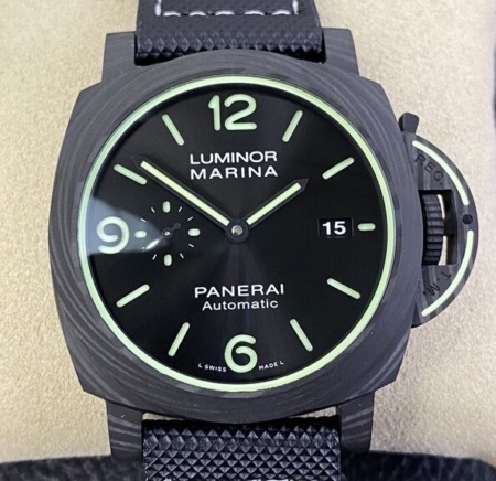 VS Factory Fake Panerai Watches Luminor PAM1118 Carbon Fiber Case Size 44mm