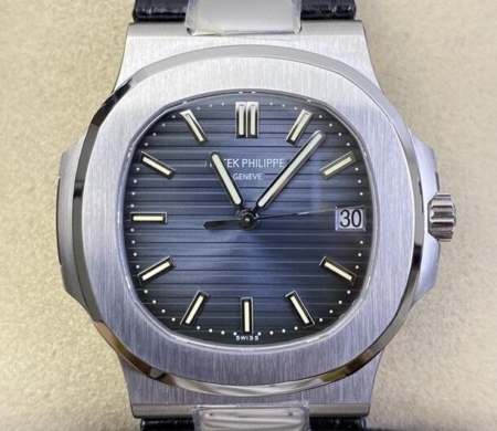 PPF Factory Fake Patek Philippe Watches Nautilus 5711 Blue Dial Belt Model