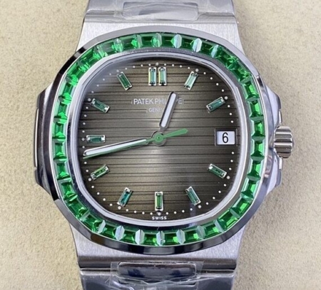 PPF Custom Patek Philippe Nautilus Replica 5711 Emerald Diamond Green Dial Watch