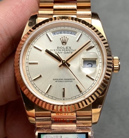 Q Factory Rolex Replica Watch Day-Date M128239 36mm Rose Gold Watch: Elegance and Luxury Redefined