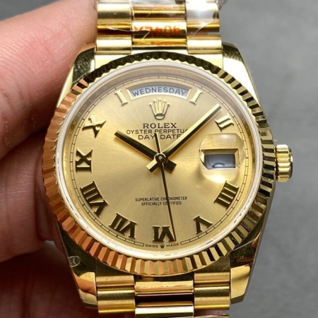 Q Factory Replica Watch Rolex Day-Date M118238 36mm Champagne Gold Dial: Pure Classic Elegance