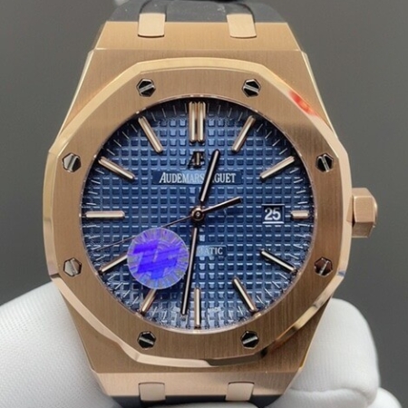 ZF Factory Imitation Watch Audemars Piguet 15400OR Dark Blue Dial – Timeless Elegance in Rose Gold