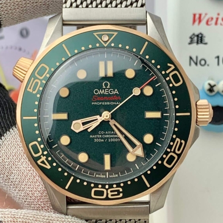 NS Factory Replica Watch Omega Seamaster 300M 210.90.42.20.10.001 – A Bronze Gold & Titanium Masterpiece