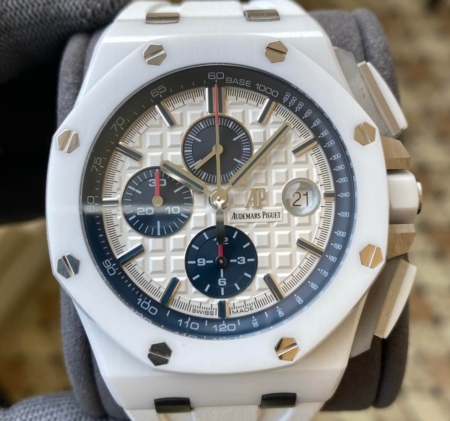 APS Factory Replicas Audemars Piguet Royal Oak Offshore 26402CB.OO.A010CA.01 Review: White Ceramic Beast Reimagined